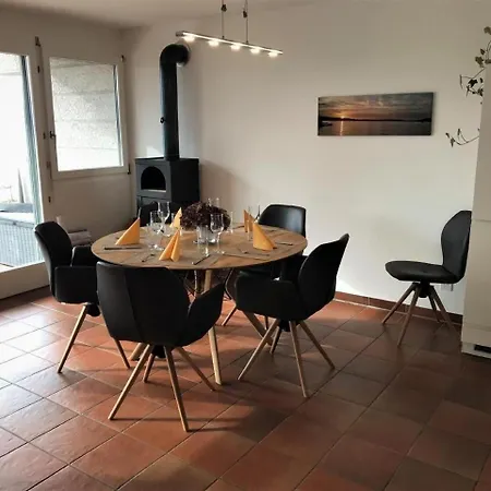 Casa Laura, Brione Sopra Minusio *