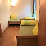 Casa Laura, Brione Sopra Minusio * Tenero-Contra