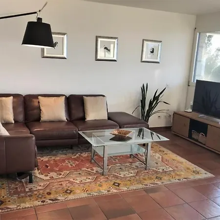 Casa Laura, Brione Sopra Minusio *