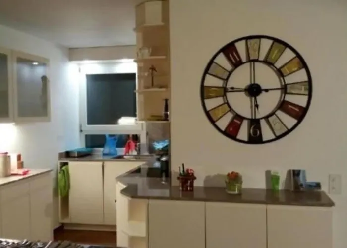 Casa Laura, Brione Sopra Minusio Hébergement de vacances *